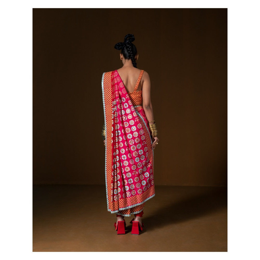 POOJA RAJGARHIA GUPTA Chakra Phool Saree Red and Pink with Stitched Blouse