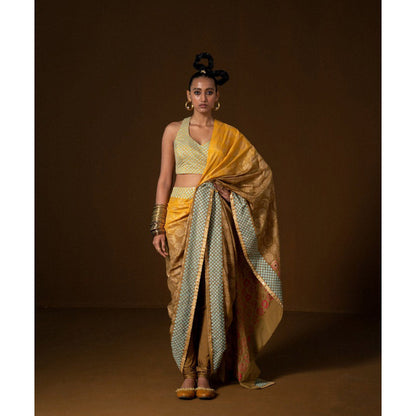 POOJA RAJGARHIA GUPTA Chakra Phool Saree Yellow with Stitched Blouse