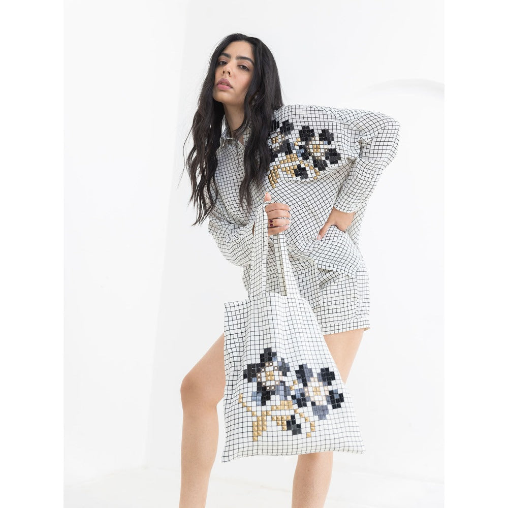 POOJA RAJGARHIA GUPTA White Kimino Co-Ord (Set of 2)