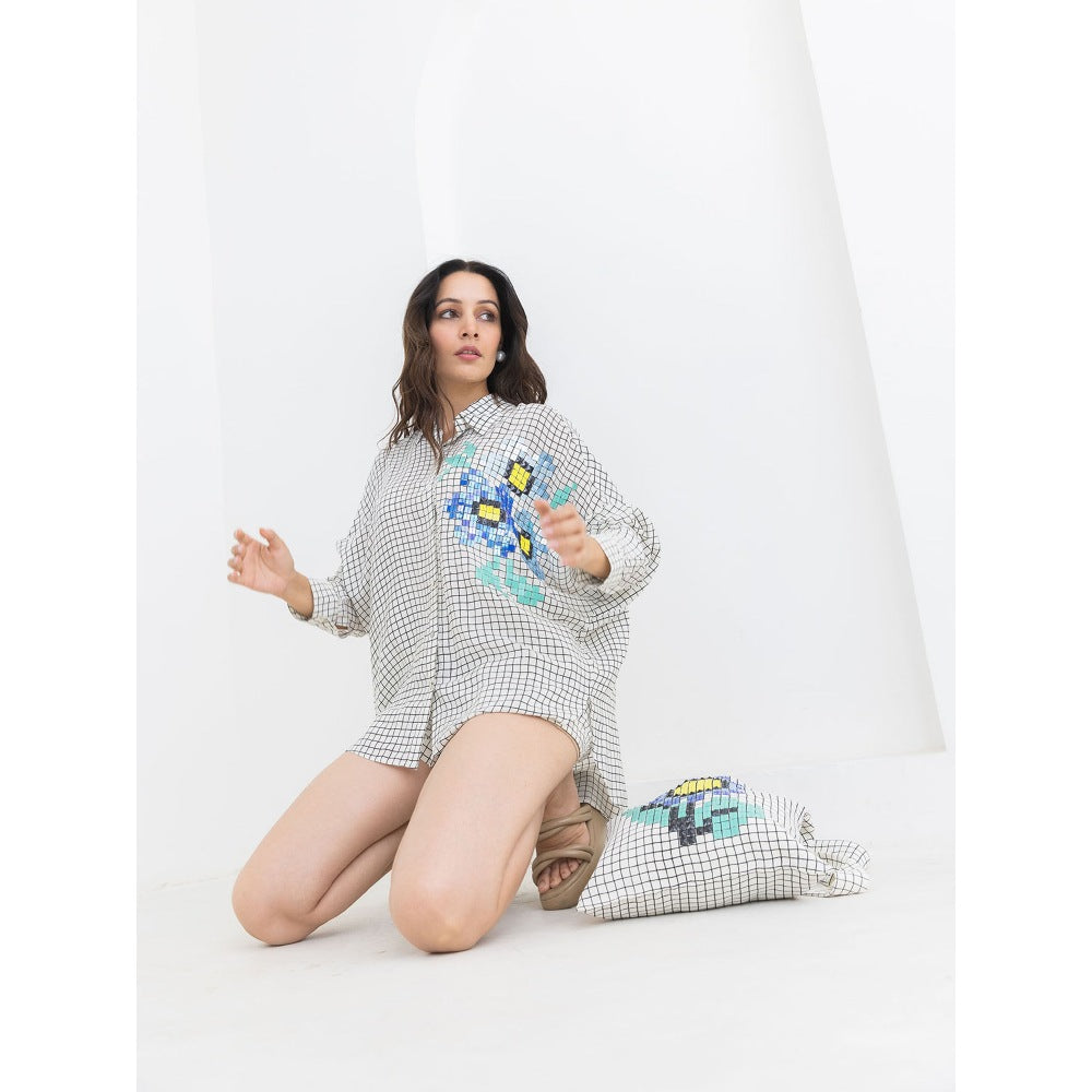 POOJA RAJGARHIA GUPTA White Kimino Co-Ord (Set of 2)