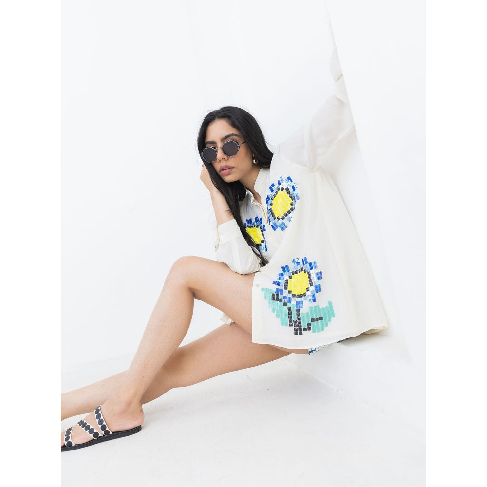 POOJA RAJGARHIA GUPTA White Sunflower Co-Ord (Set of 2)