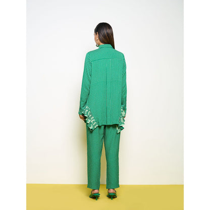 POOJA RAJGARHIA GUPTA Green Frill Co-Ord (Set of 2)