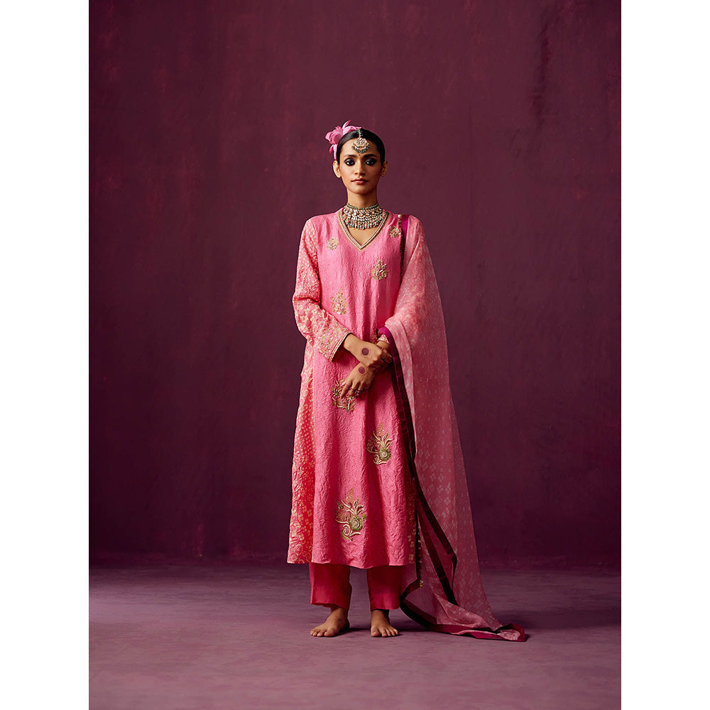 Pooja Singhal Hand Embroidered Kurta With Panels Crush Silk With Pant And Dupatta (Set of 3)