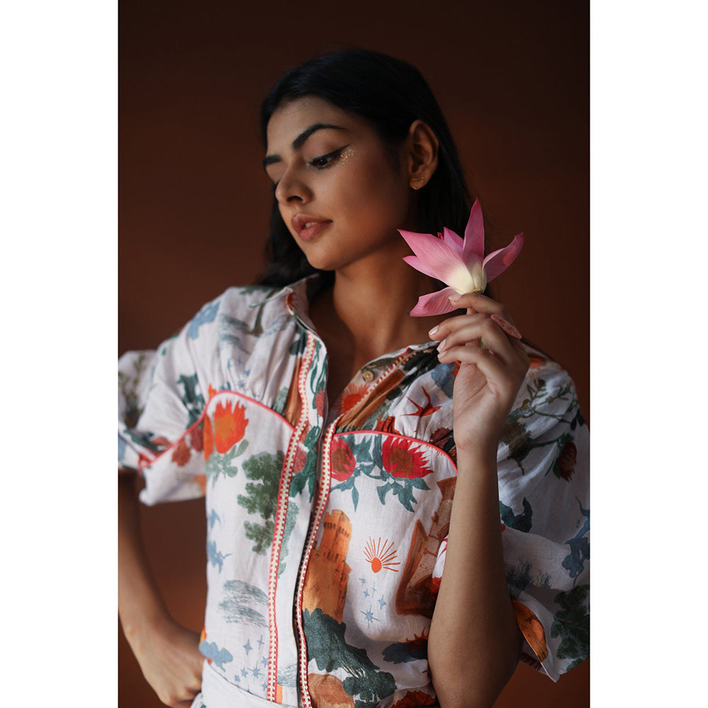 Pozruh By Aiman Crescent White Top