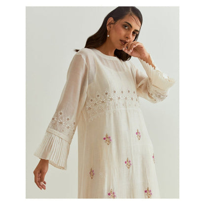 PRAMA By Pratima Pandey Floral Chanderi Ivory Dress with Inner (Set of 2)