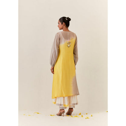 PRAMA By Pratima Pandey Floral Chanderi Grey & Yellow Kurta with Inner (Set of 2)