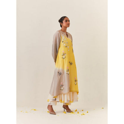 PRAMA By Pratima Pandey Floral Chanderi Grey & Yellow Kurta with Inner (Set of 2)
