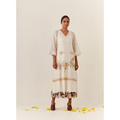 PRAMA By Pratima Pandey Floral Chanderi Ivory Kurta with Inner (Set of 2)