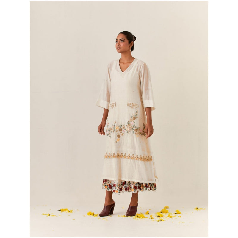 PRAMA By Pratima Pandey Floral Chanderi Ivory Kurta with Inner (Set of 2)