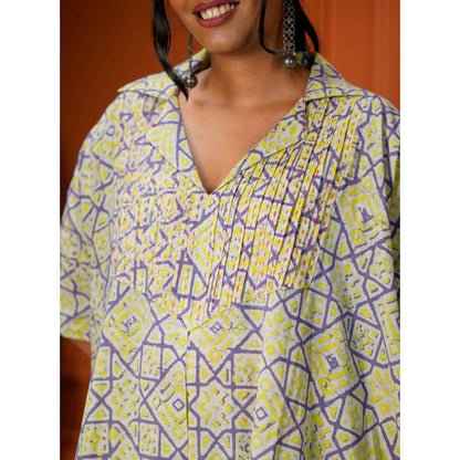 PRATHAA Taal Veda Set - Printed Batik Kaftan And Pant