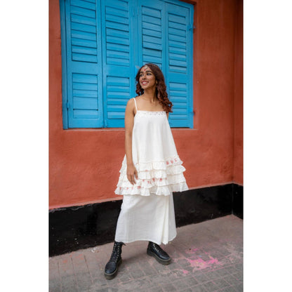 PRATHAA Set : Frill Top And Lungi Skirt - Shvet
