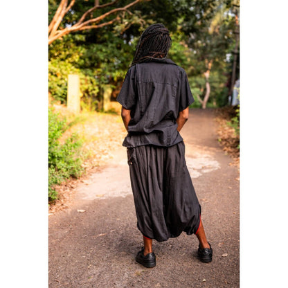 PRATHAA Aastey : Set - Black Mul Kaftan Dhoti
