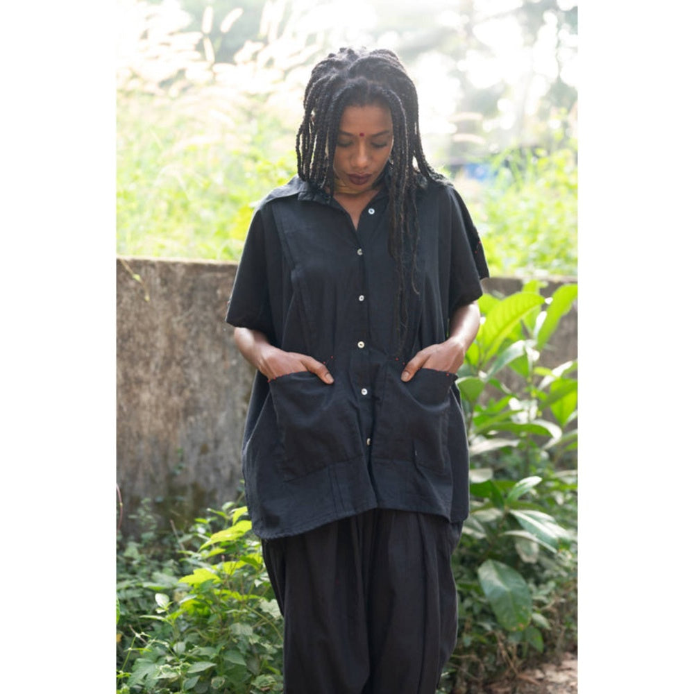 PRATHAA Aastey : Set - Black Mul Kaftan Dhoti