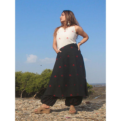 PRATHAA White Colorblock Jamdani Kurta