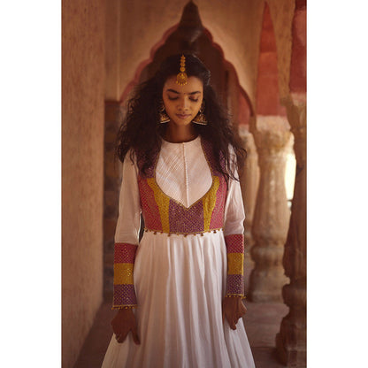 PRATIBHA SULTANIA White Pleated Yoke Anarkali Kurta with Multi Hand Embellished Work