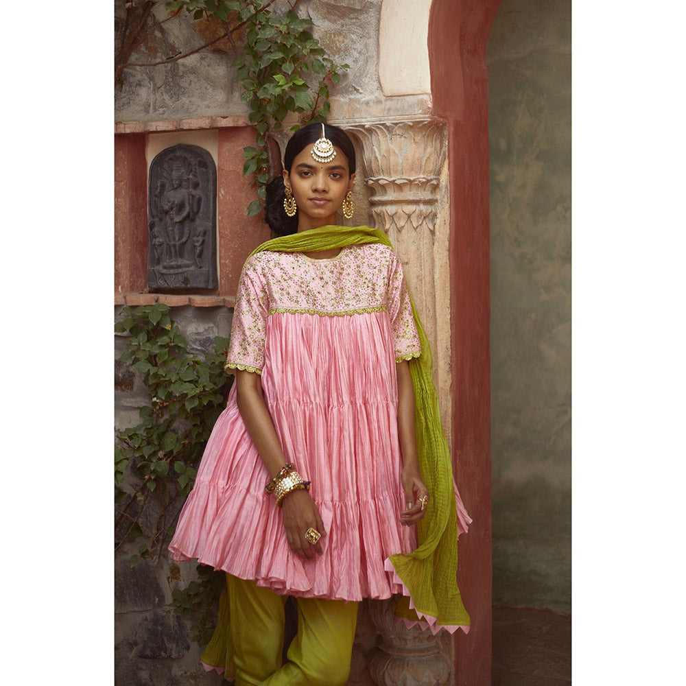 PRATIBHA SULTANIA Pink Chanderi Frilled Short Kurta with Churidar & Wrinkled Dupatta (Set of 3)