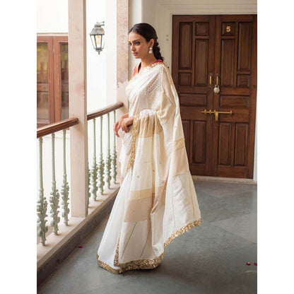 PRIYANKA RAAJIV Paarsa - Ivory Upcyled Jod Saree with Unstitched Blouse
