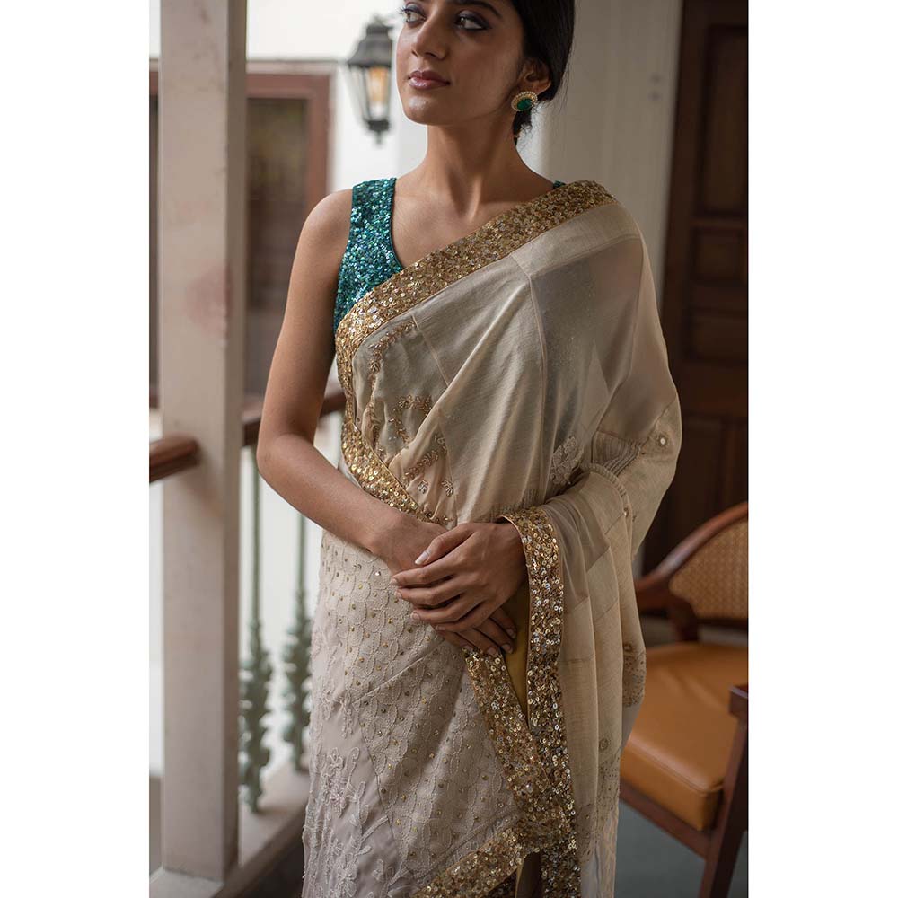 PRIYANKA RAAJIV Ausra - Beige Upcycled Jod Saree with Unstitched Blouse