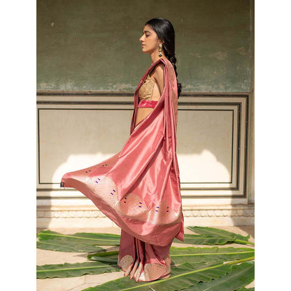 PRIYANKA RAAJIV Bhagwati Coral - Silk Banarasi Mashroo Saree with Unstitched Blouse
