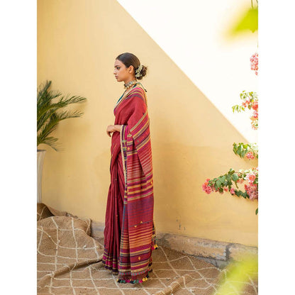 PRIYANKA RAAJIV Aava - Burgundy Organic Cotton Saree with Unstitched Blouse