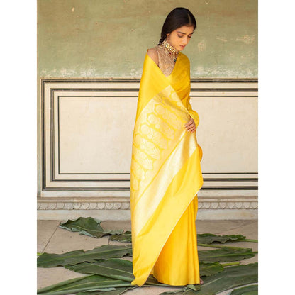 PRIYANKA RAAJIV Mani Yellow - Silk Mashroo Saree with Unstitched Blouse