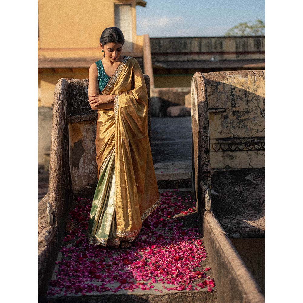 PRIYANKA RAAJIV Kiara - Green Vrocade and Gold Tissue Saree with Unstitched Blouse