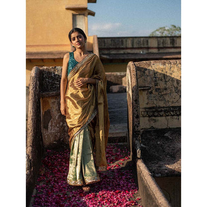 PRIYANKA RAAJIV Kiara - Green Vrocade and Gold Tissue Saree with Unstitched Blouse