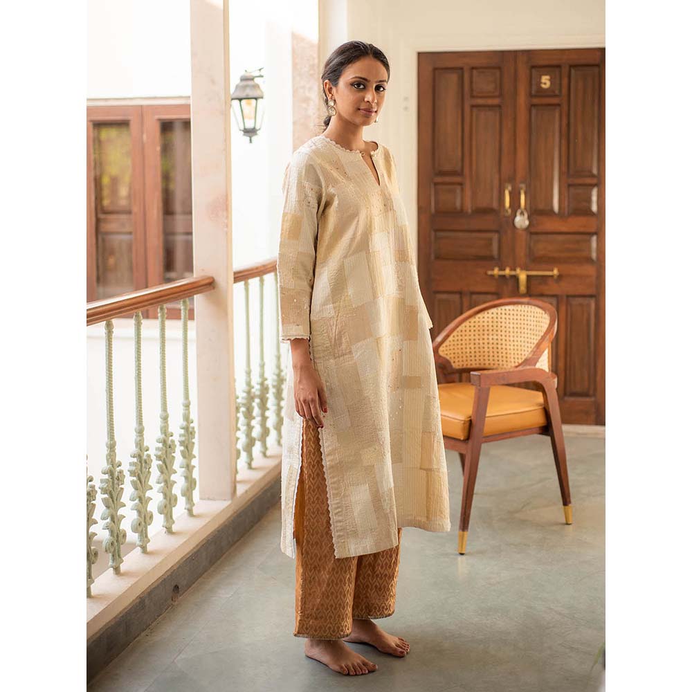 PRIYANKA RAAJIV Nova + Rafa - Ivory Upcycled Patchwork Kurta with Silk Pants (Set of 2)