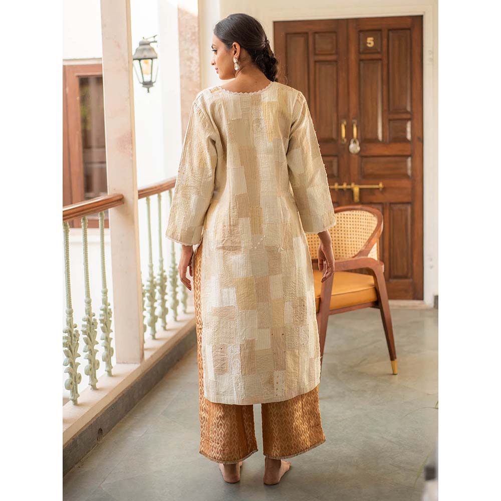 PRIYANKA RAAJIV Nova + Rafa - Ivory Upcycled Patchwork Kurta with Silk Pants (Set of 2)