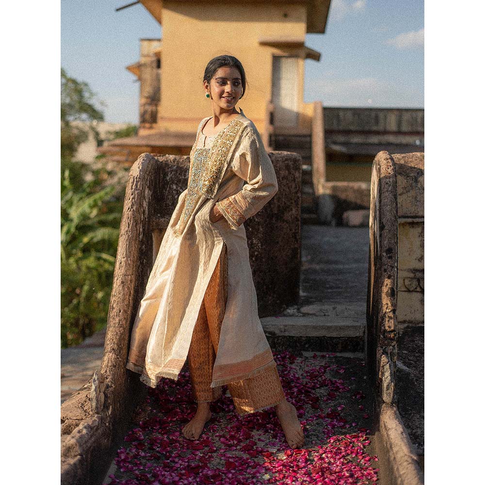 PRIYANKA RAAJIV Miharu + Rafa - Ivory Upcycled, Embroidered Kurta with Silk Pants (Set of 2)