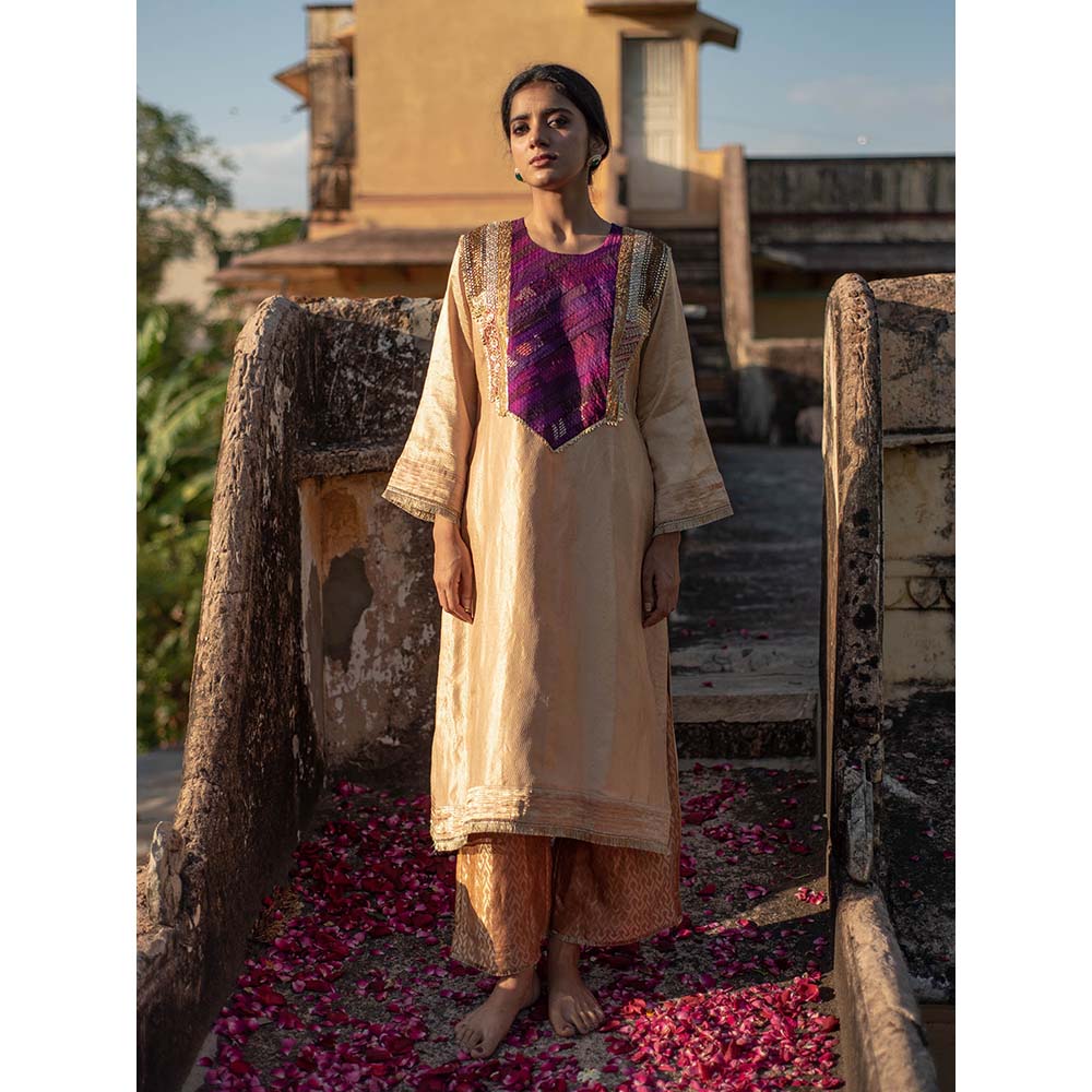 PRIYANKA RAAJIV Amari + Rafa - Beige Upcycled Brocade Kurta with Silk Brocade Pants (Set of 2)