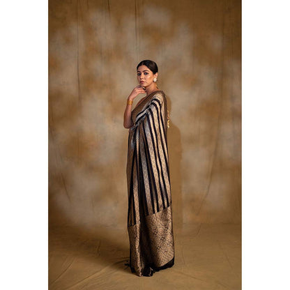 PRIYANKA RAAJIV Chaitra Navy Blue Silk Banarasi Saree with Unstitched Blouse