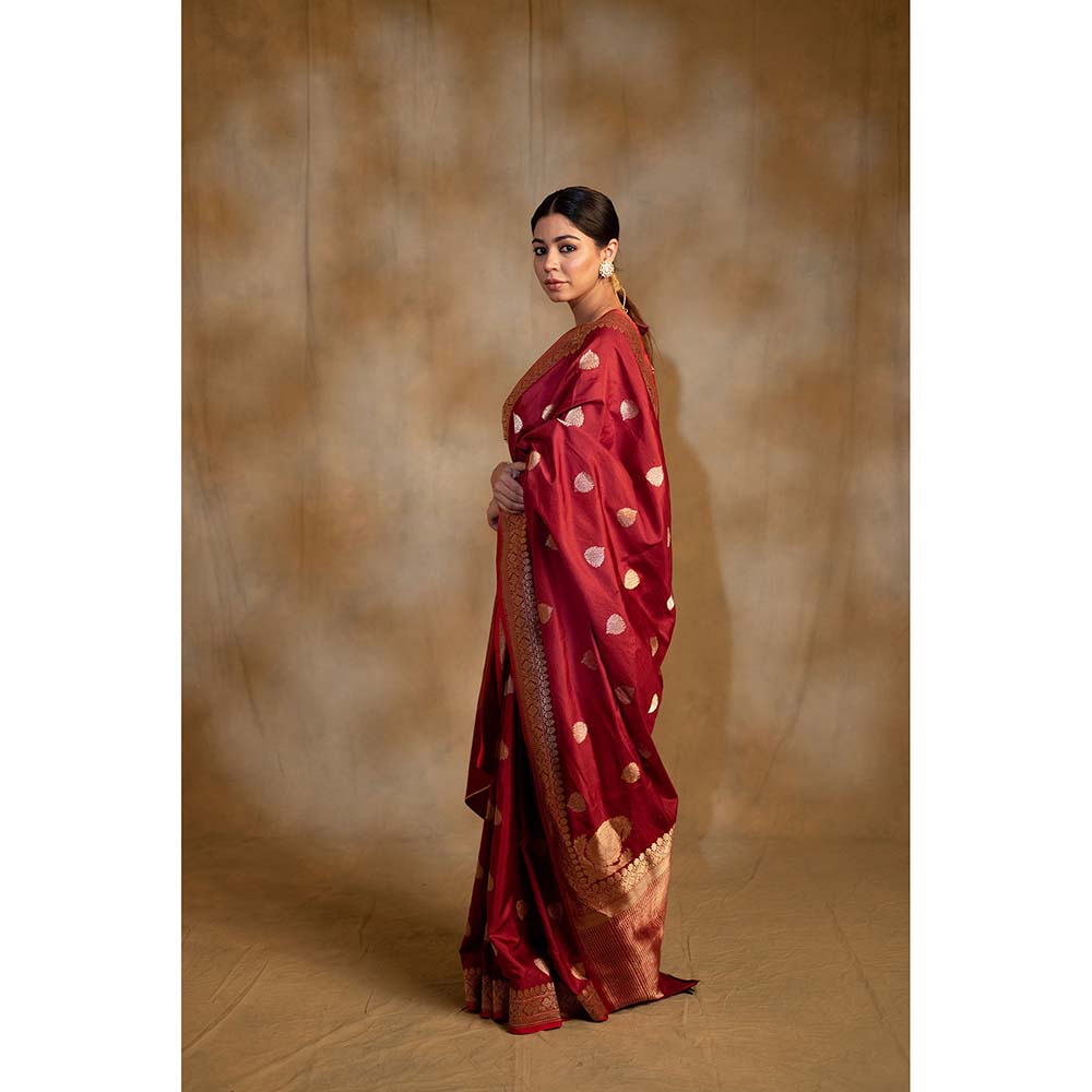 PRIYANKA RAAJIV Arshiya Maroon Silk Brocade Banarasi Saree with Unstitched Blouse