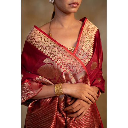 PRIYANKA RAAJIV Arshiya Maroon Silk Brocade Banarasi Saree with Unstitched Blouse