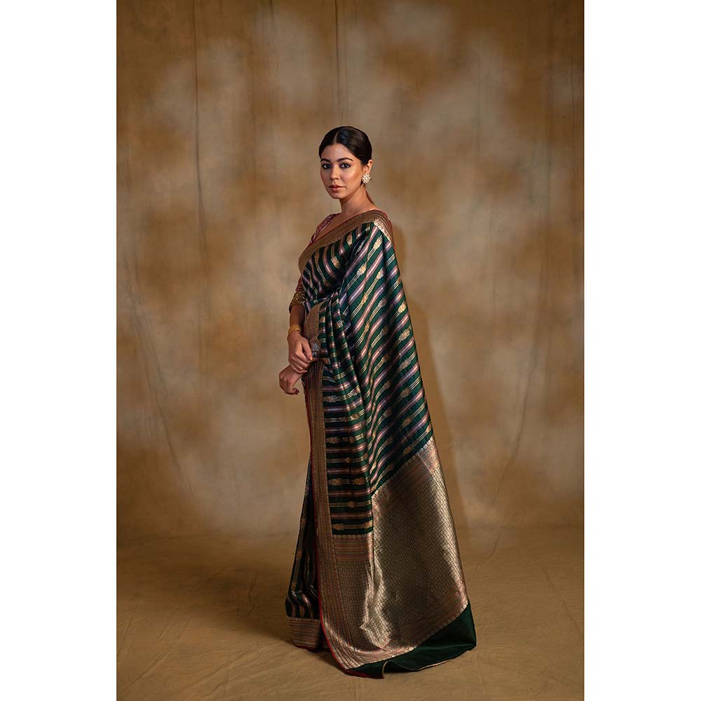 PRIYANKA RAAJIV Maghi Emerald Green Silk Banarsi Saree with Unstitched Blouse