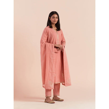 Priya Chaudhary Peach Soft Chanderi Kurta with Pants and Dupatta (Set of 3)