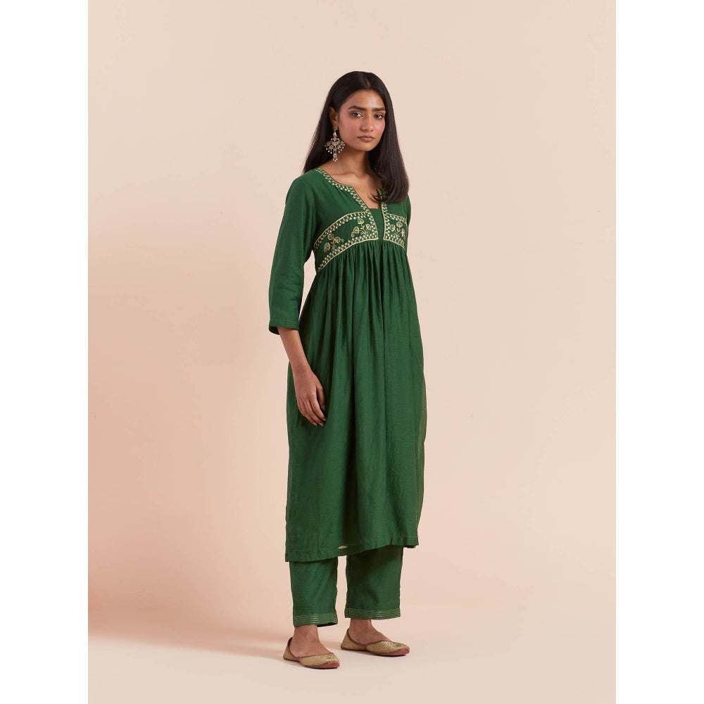 Priya Chaudhary Green Anarkali Kurta with Pant and Dupatta (Set of 3)