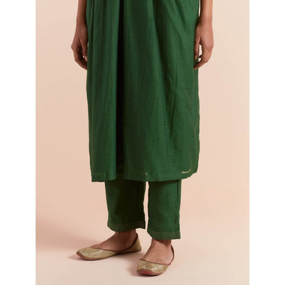 Priya Chaudhary Green Anarkali Kurta with Pant and Dupatta (Set of 3)