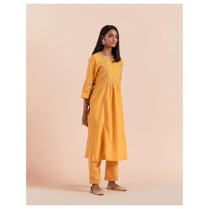 Priya Chaudhary Mustard Embroidered Kurta