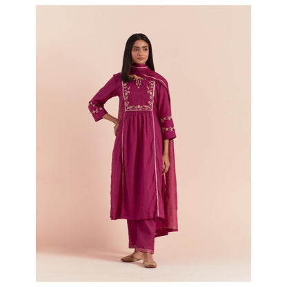 Priya Chaudhary Pink Embroidered Kurta with Pant and Dupatta (Set of 3)