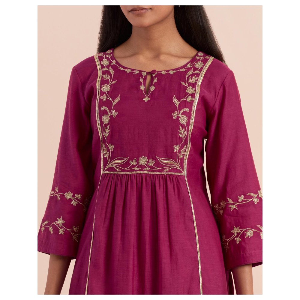 Priya Chaudhary Pink Embroidered Kurta with Pant and Dupatta (Set of 3)