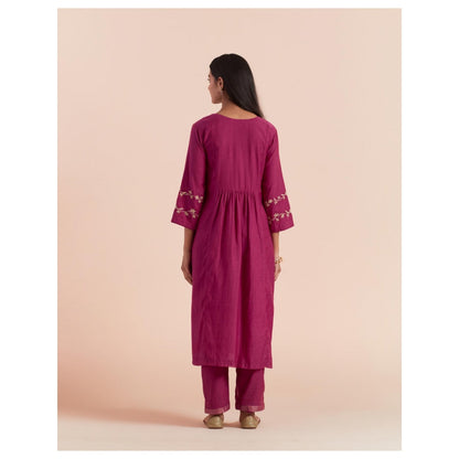 Priya Chaudhary Pink Embroidered Kurta with Pant (Set of 2)