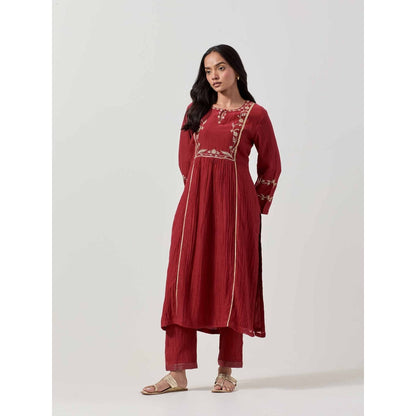 Priya Chaudhary Women's Silk Chanderi Embroidered Kurta with Pant and Dupatta (Set of 3)