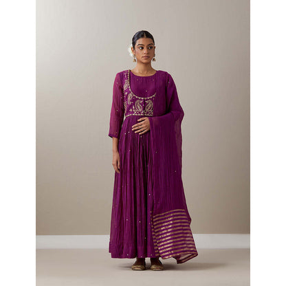 Priya Chaudhary Purple Kurtas Purple Jacket Kurta with Pant and Dupatta (Set of 4)