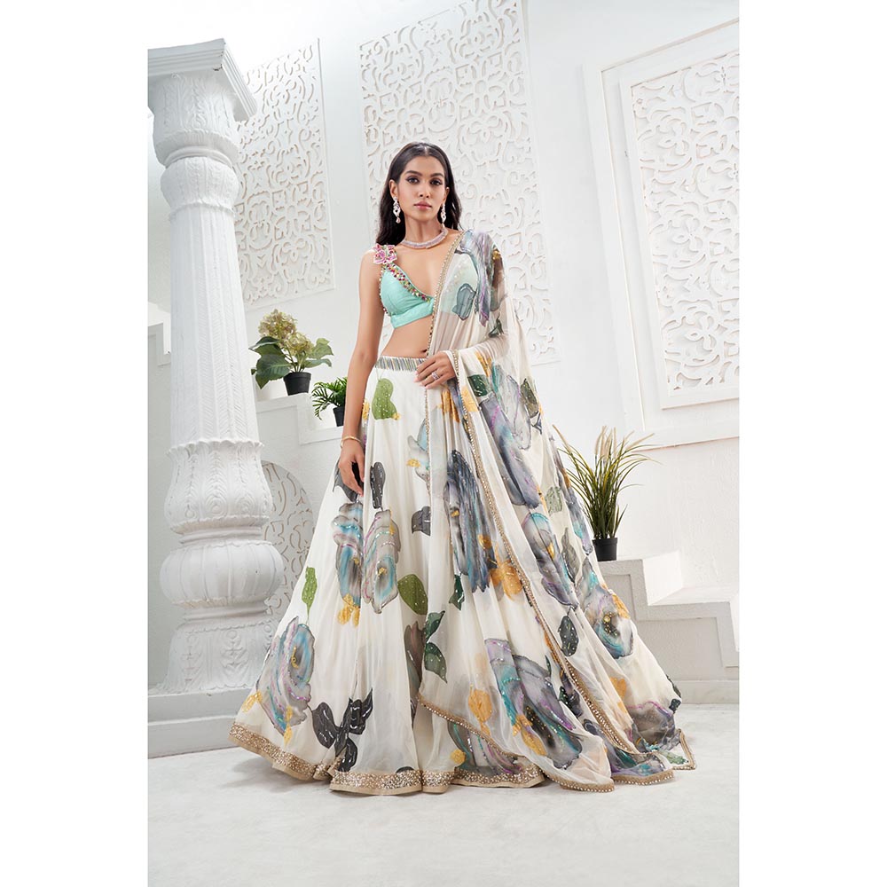 PRITI SAHNI DESIGNS Ivory Embroidered Blouse with Lehenga & Dupatta