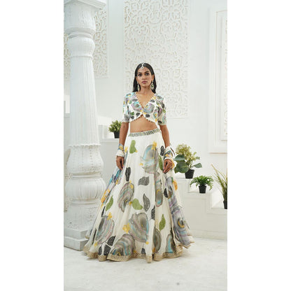 PRITI SAHNI DESIGNS Ivory Embroidered Blouse with Lehenga & Dupatta