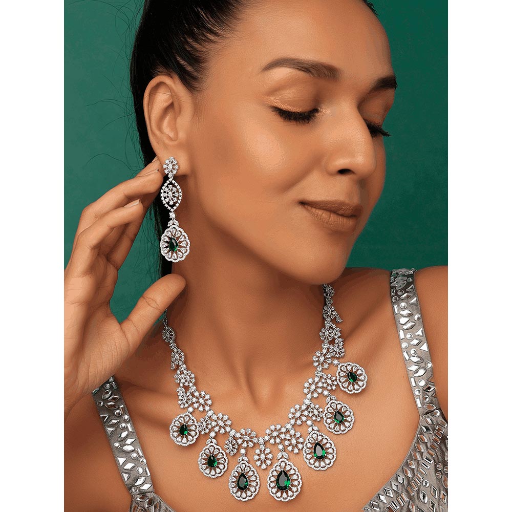 PRIHAN LUXURY White & Green Glory Jewellery Set