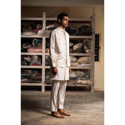 Project Bandi Pink Khwab Nehru Jacket with Kurta and Pyjama (Set of 3)