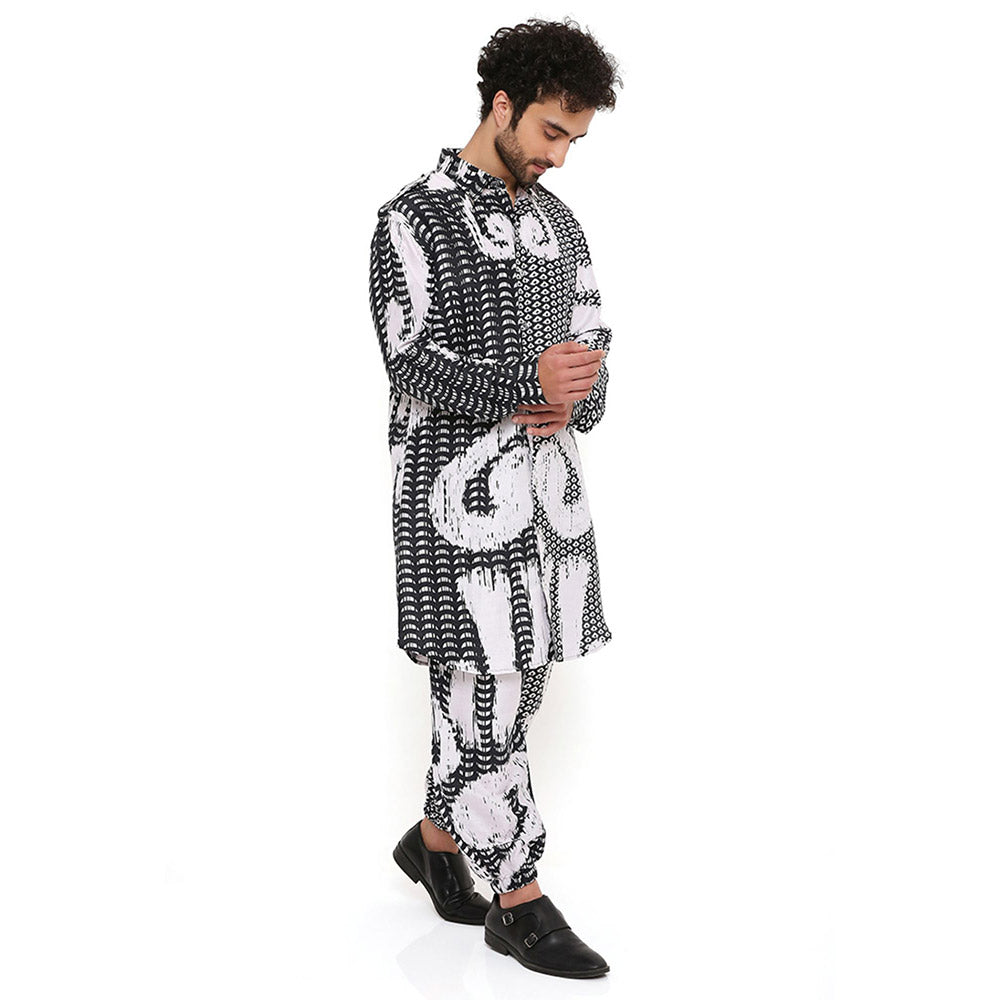 PS Men by Payal Singhal Trance Print Silk Pathani Kurta with Jogger Pant (Set of 2)