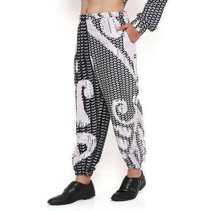 PS Men by Payal Singhal Trance Print Silk Pathani Kurta with Jogger Pant (Set of 2)